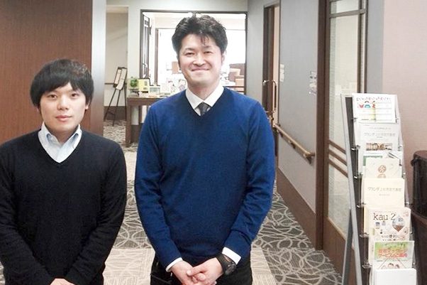 ベネッセスタイルケア北日本エリア事業部部長の兼澤さん（右）とお客様相談室の小林さん（左）