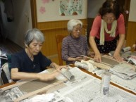 年間行事 初詣・節分・雛祭り・お花見・端午の節句・七夕・PL花火大会・盆踊り大会・敬老会・だんじり祭り・クリスマス会・餅つき大会などの行事を行っております。