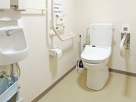 共用車椅子対応トイレ
