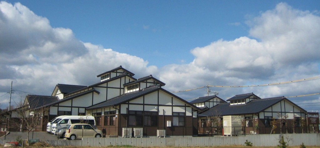 陽だまり長屋鈴鹿