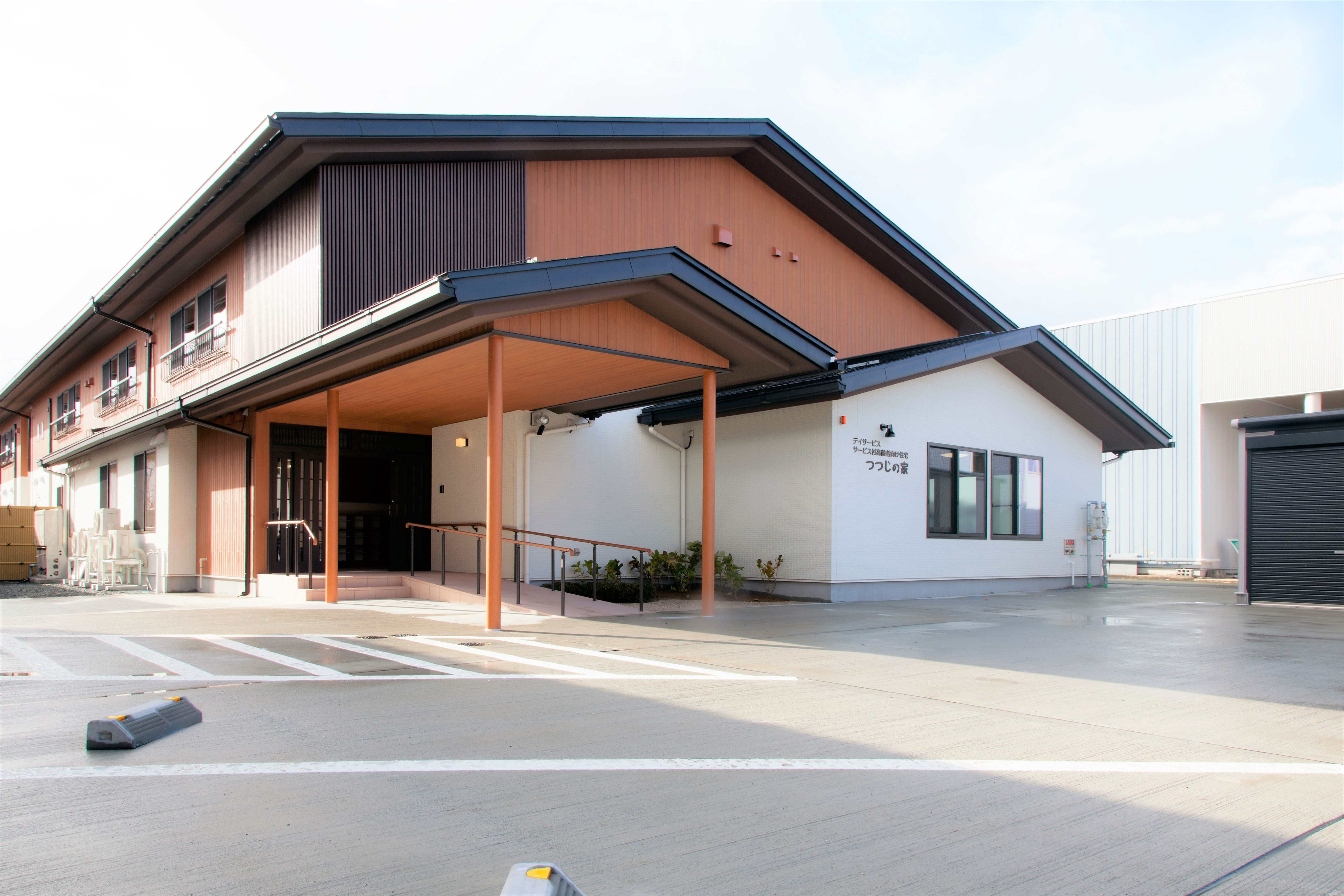 つつじの家 山形県寒河江市 老人ホーム 介護施設探しならウチシルベ