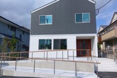 みつばメゾン 足立神明